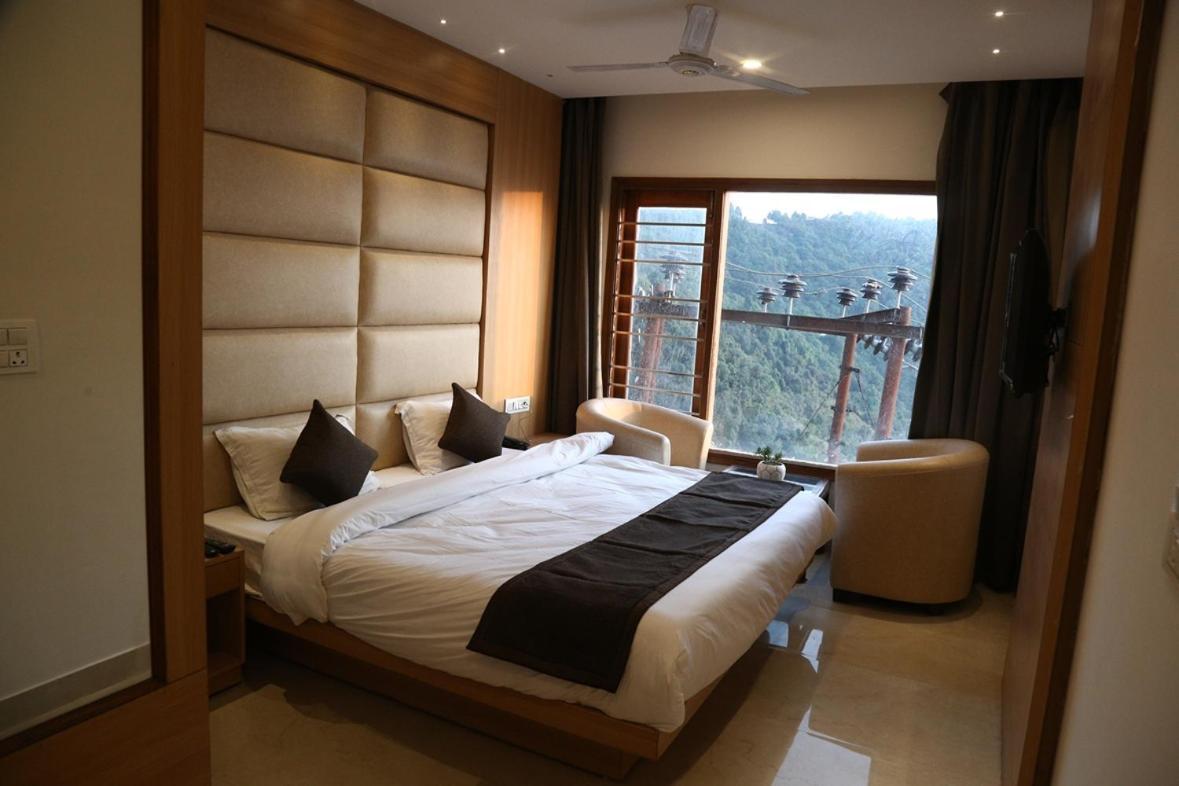 Hotel Shining Hills Mussoorie Zewnętrze zdjęcie