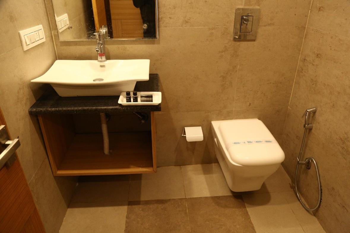 Hotel Shining Hills Mussoorie Zewnętrze zdjęcie