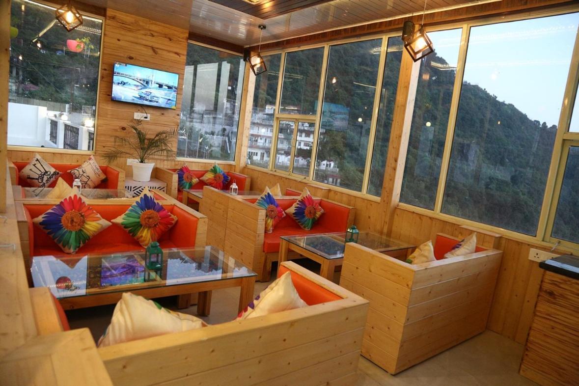 Hotel Shining Hills Mussoorie Zewnętrze zdjęcie